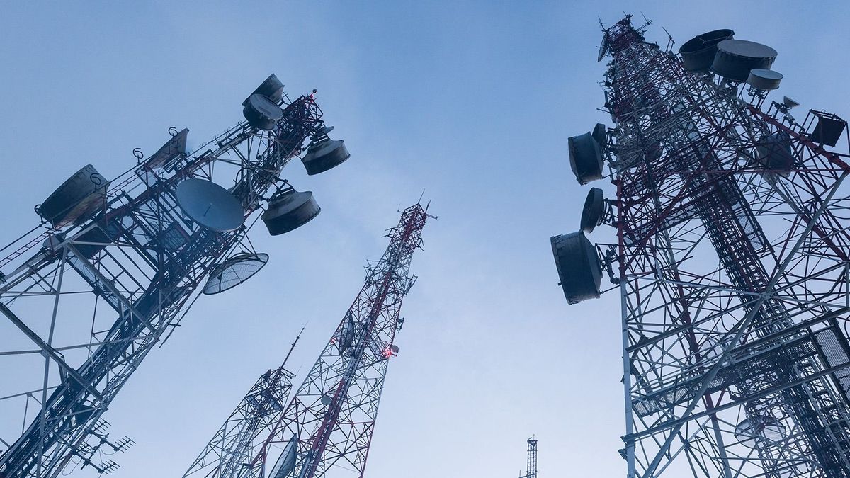 Egy macedón és négy magyar leányt szül az Antenna Hungária