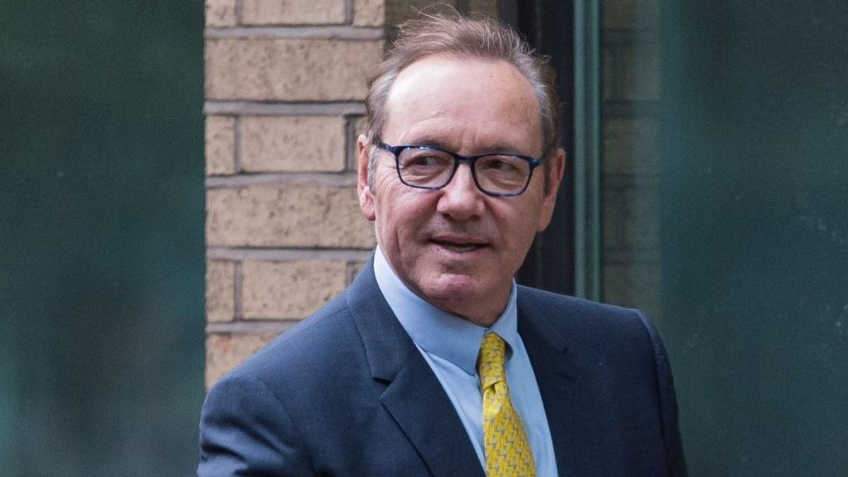 Elismerte Kevin Spacey, hogy túllépett egyes határokat - bukja a házát