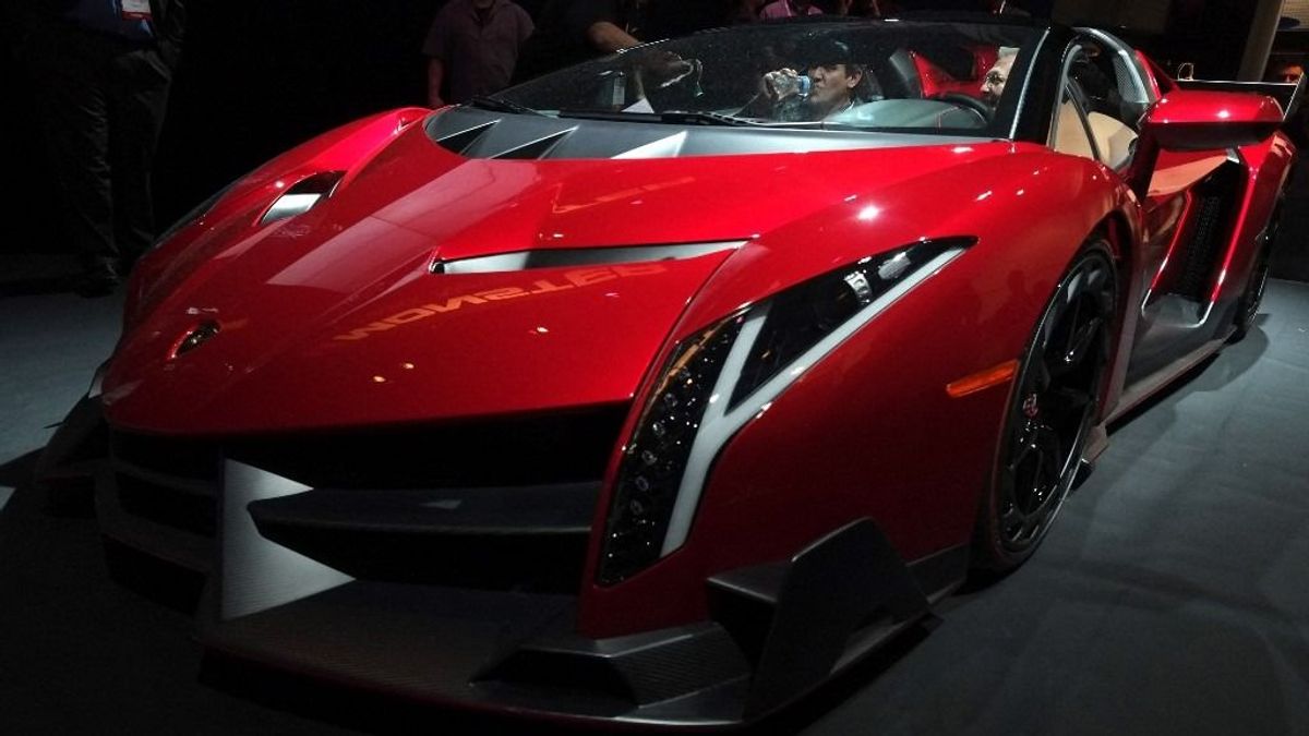 Világrekorder lett a több mint kétmilliárd forintos Lamborghini