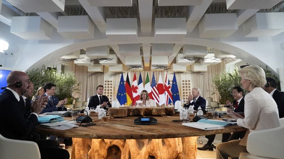G7-csúcs: hat bukás előtt álló férfi és egy erős nő akar dönteni a világ sorsáról