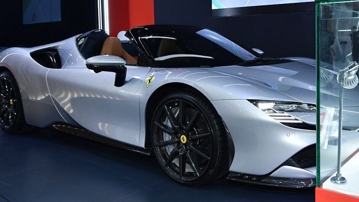 Magyarországon gyártott akkumulátorok mennek az elektromos Ferrariba