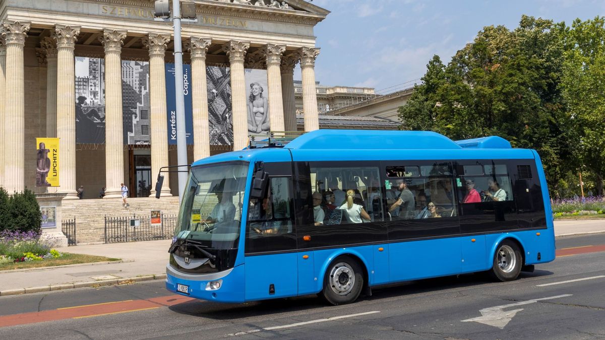 Új, elektromos buszt mutatott be a Ganz