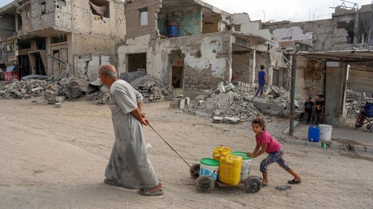 Izrael lebombáz egy gázai menekülttábort, az ott élőknek menekülniük kell