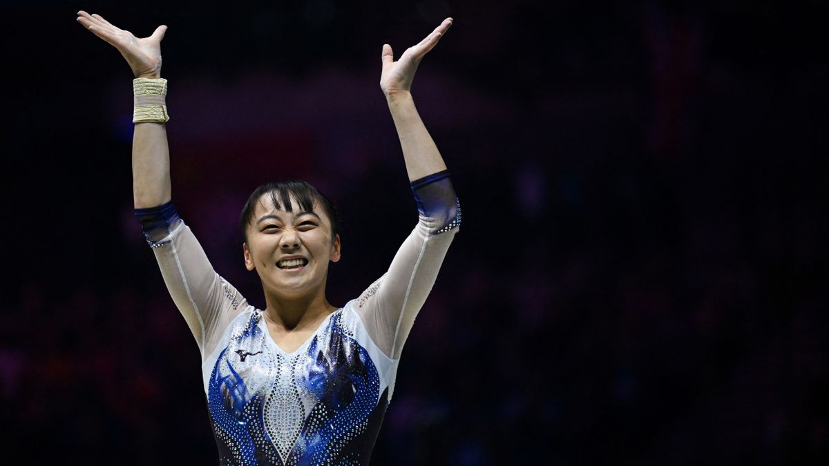 Ivott és dohányzott, ezért nem indulhat az olimpián a japán tornászlány