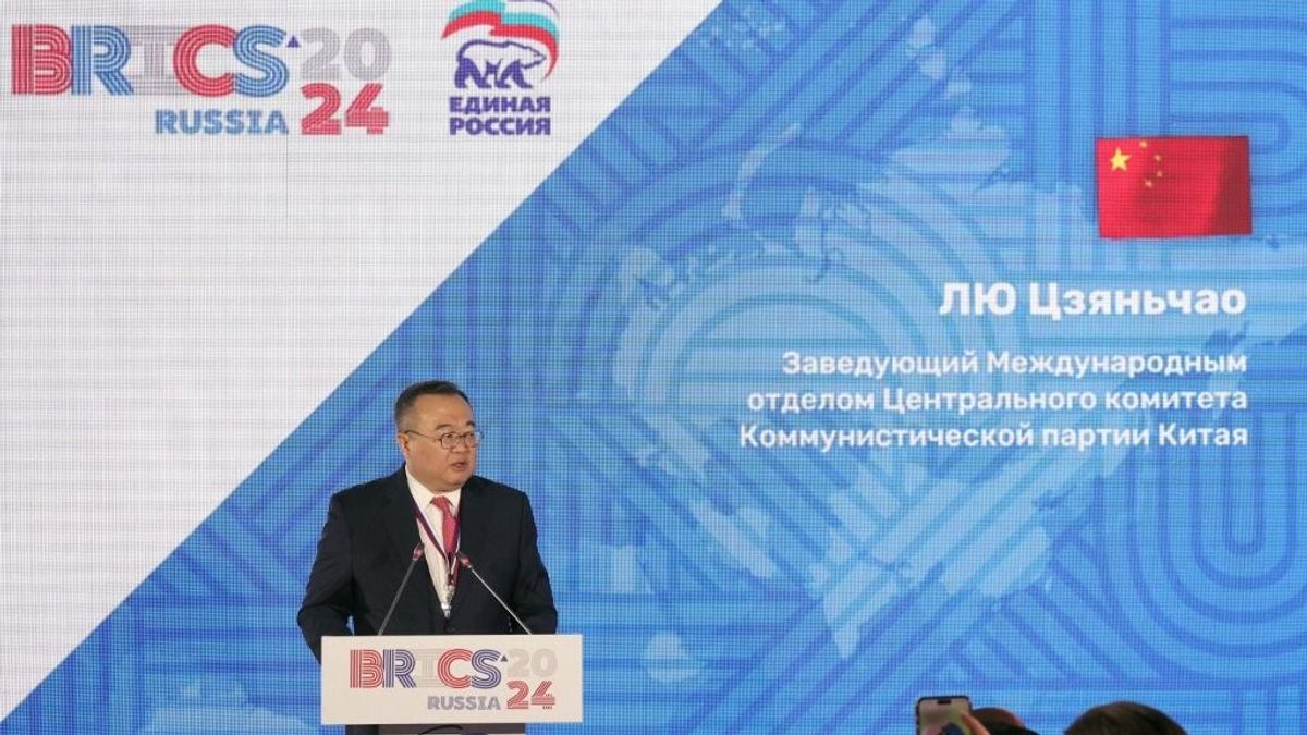 Egyre nagyobb hatalomra tesz szert a BRICS - Aggódhat a Nyugat?
