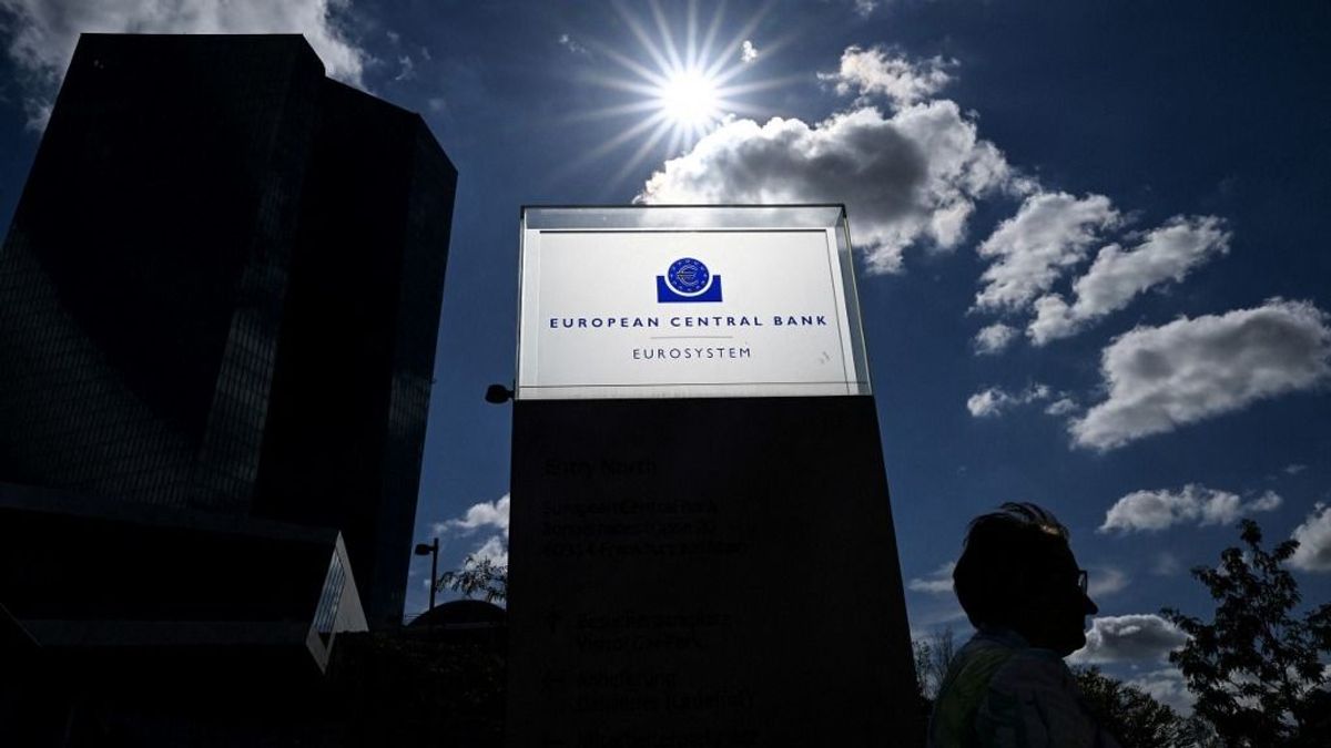 Elmaradt a meglepetés, szinten tartotta a kamatokat az EKB