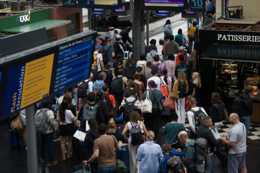 French Rail Network Suffered A Sabotage Hours Before The Olympic Ceremony Opening, szabotázs, olimpia,