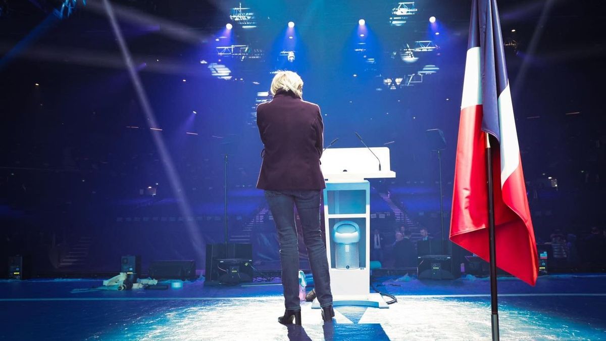 Francia választás: nem beszélnek róla, de igazából Le Pen és a Nemzeti Tömörülés nyert – elmagyarázzuk, hogyan győzött mégis a baloldal