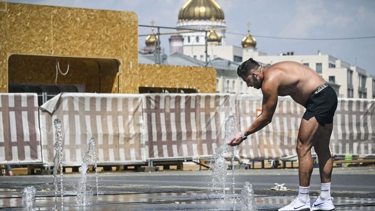 Majdnem 33 fokot mértek Moszkvában, a polgármester pánikol