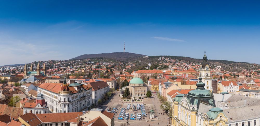 Bird,Eye,View,Of,Pecs,,Hungary, Pécs, földrengés