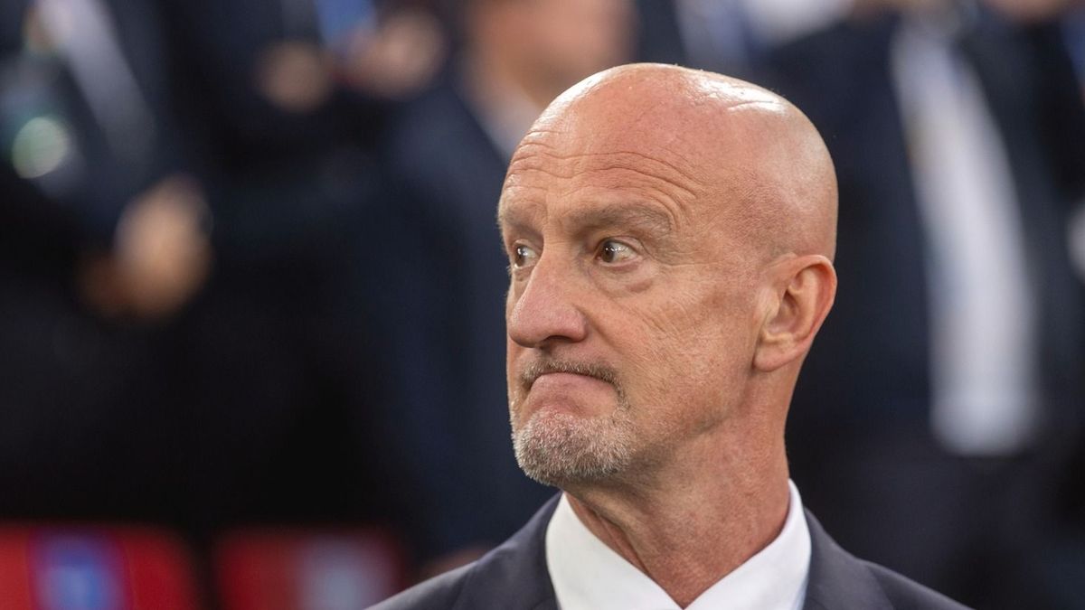 Hatalmas szurkolói demonstráció készül Marco Rossi maradásáért