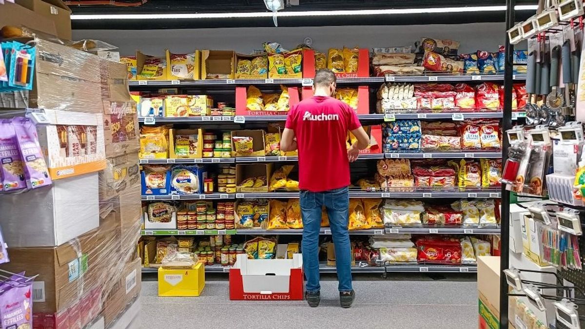 Szalmonellagyanús terméket hívott vissza az Auchan