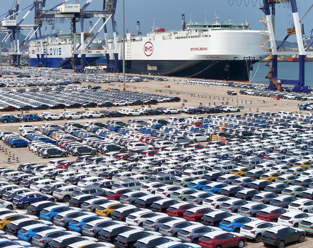 büntetővámok

China Automobile Export Growth