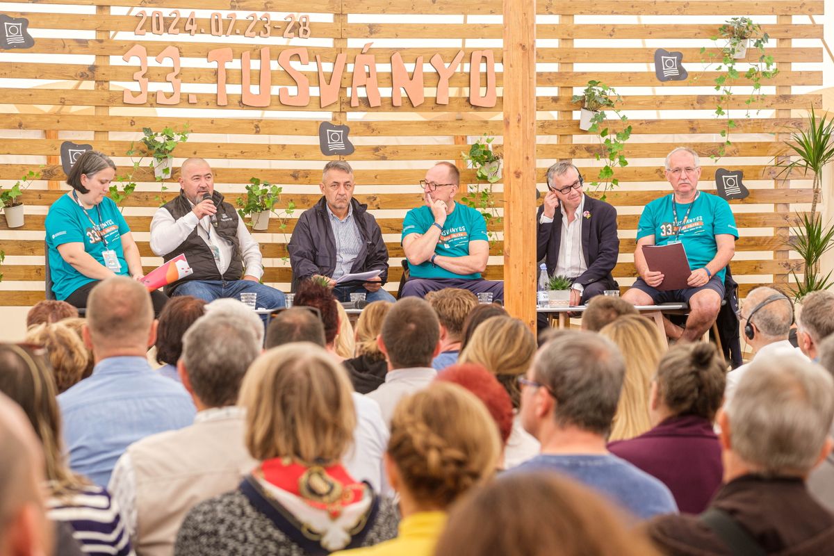 NÉMETH Zsolt; POTÁPI Árpád János; TORÓ T. Tibor, Tusványos, Tusványoson