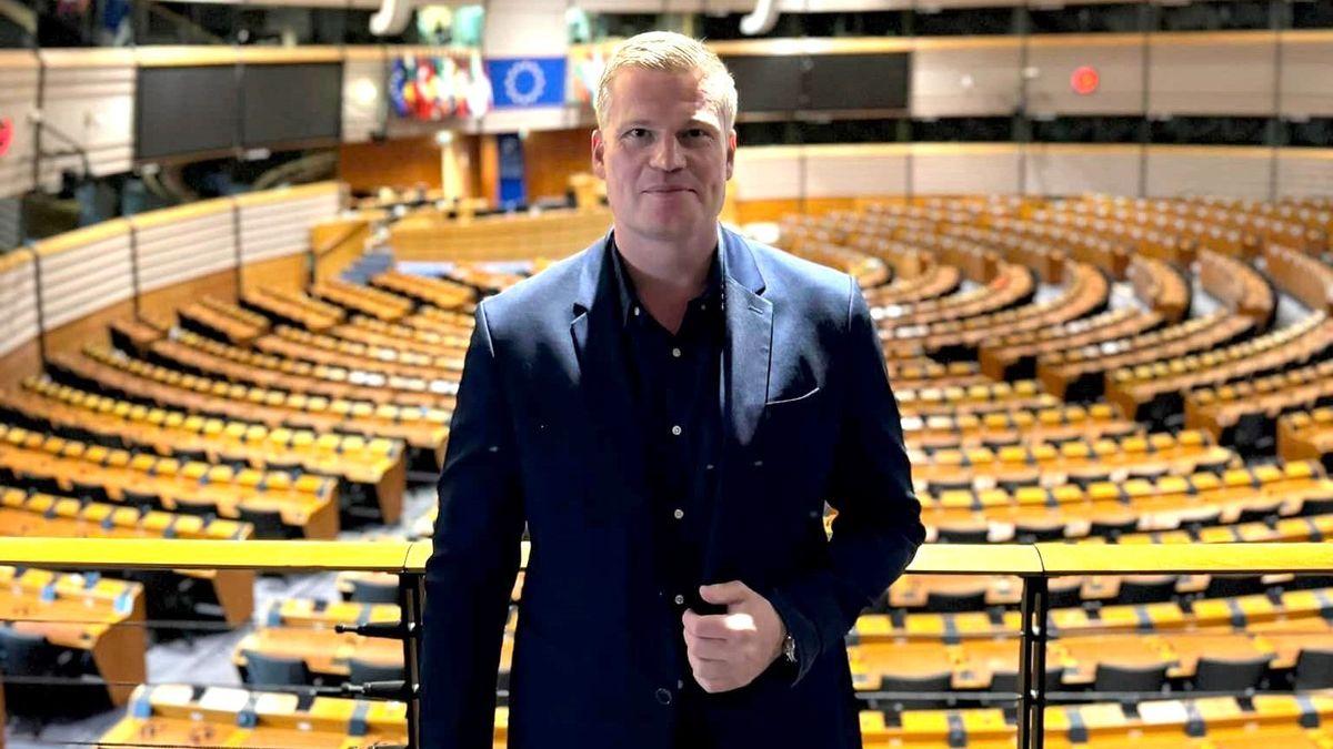 Patrióták Európáért: újabb tagokkal bővül Orbán Viktorék EP-frakciója