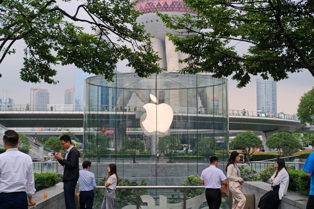 First Apple Store in Shanghai