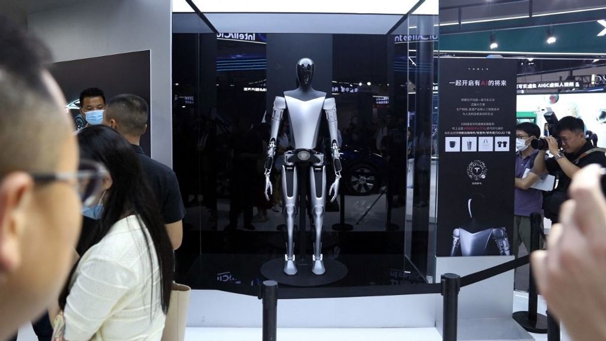 Jövőre érkeznek a Tesla humanoid robotjai