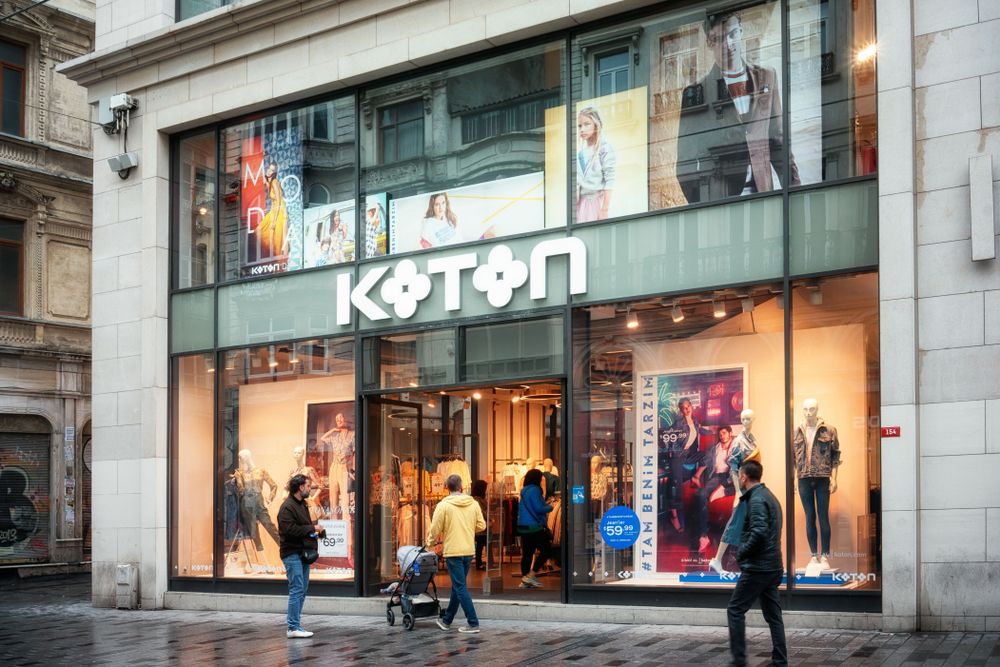 Turkey,,Istanbul,-,April,14,,2019:,Koton,Shop,Windows,On