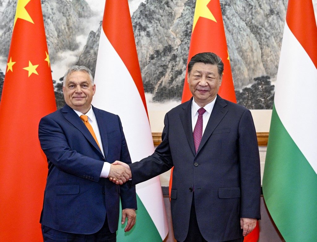 CHINA-BEIJING-XI JINPING-HUNGARIAN PM-MEETING (CN), Magyarország, Kína