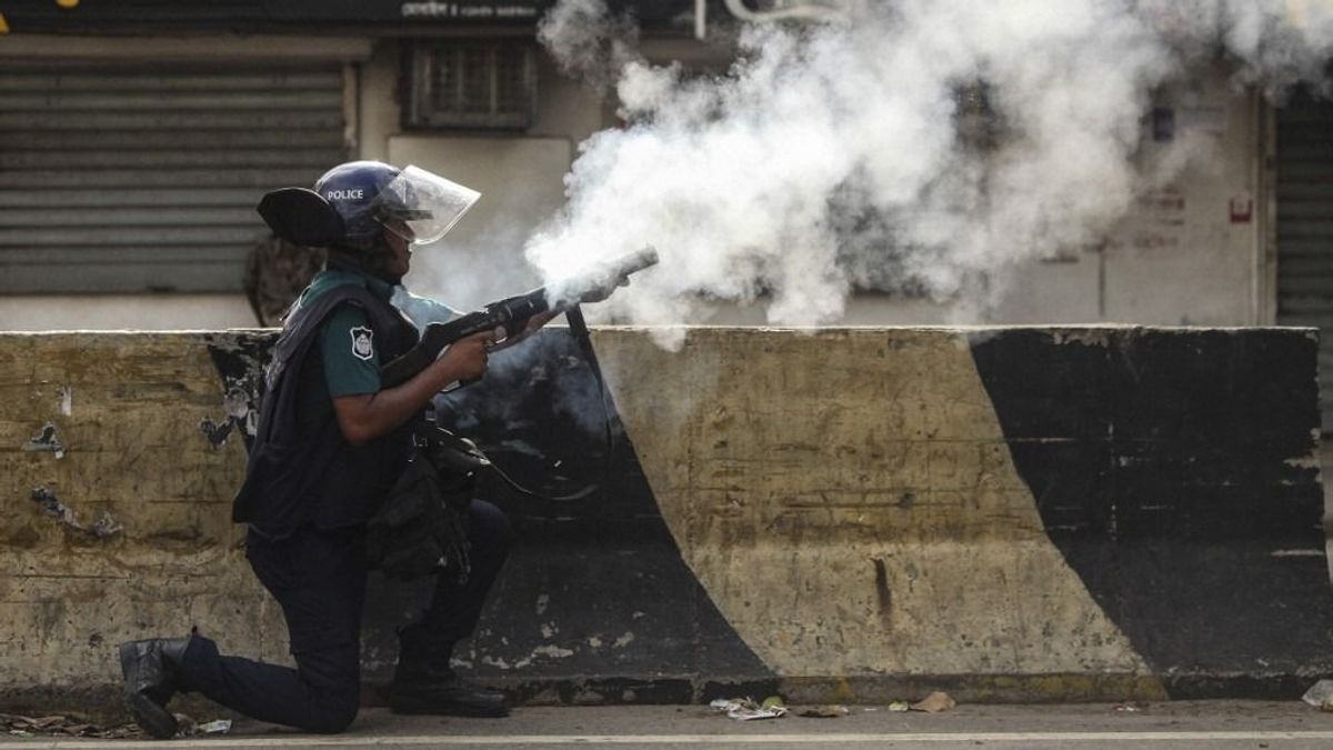 Bevonult a nagyvárosokba a bangladesi hadsereg