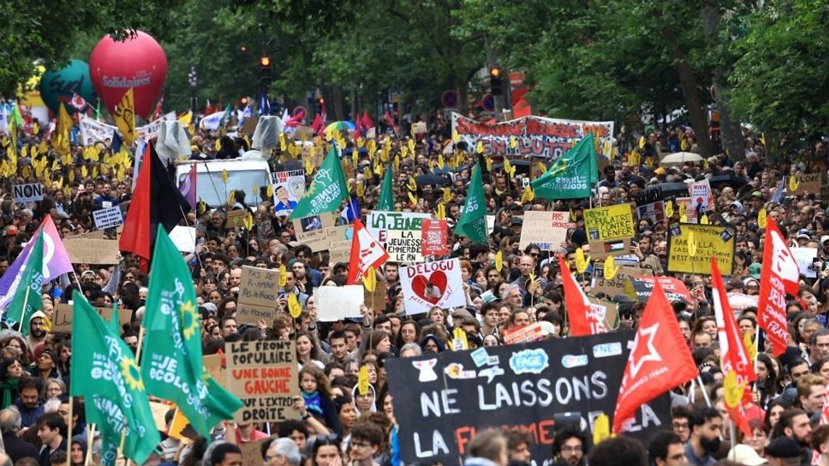 Francia választás: Le Penék ellen szurkolnak a befektetők