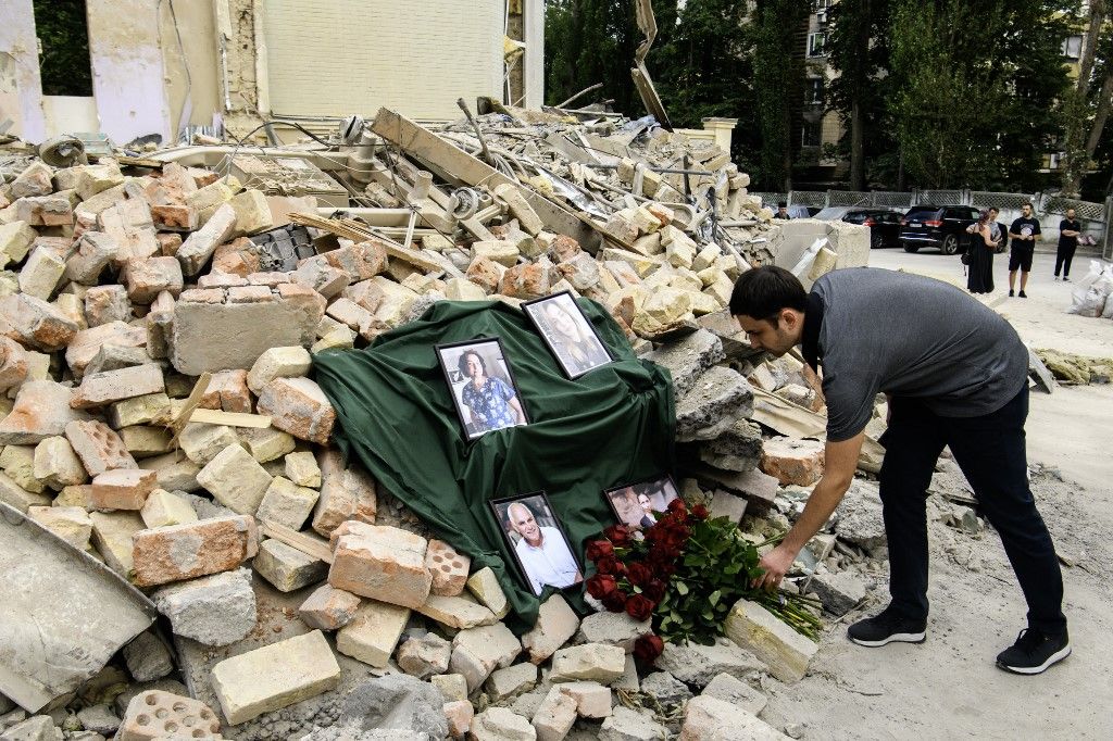 "Requiem For The Dead" At The Ruins Of Okhmatdyt Children's Hospital That Was Recently Hit By Russian Missile In Kyiv
gyerekkórház