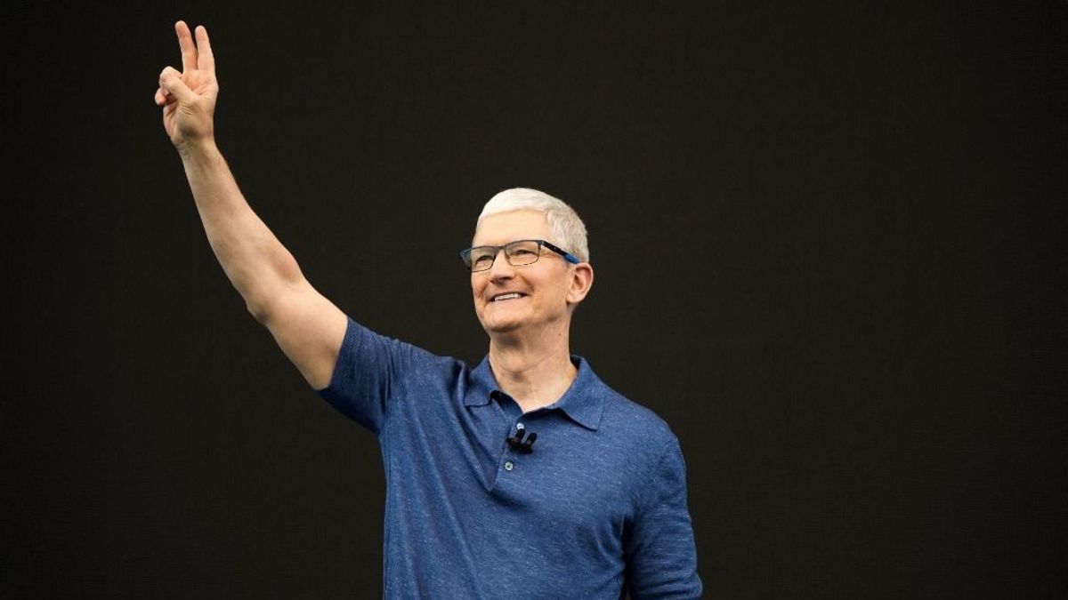 Az Egyesült Államok legjobban kereső vezérigazgatói közül csak az Apple vezetőjének csökkent a fizetése