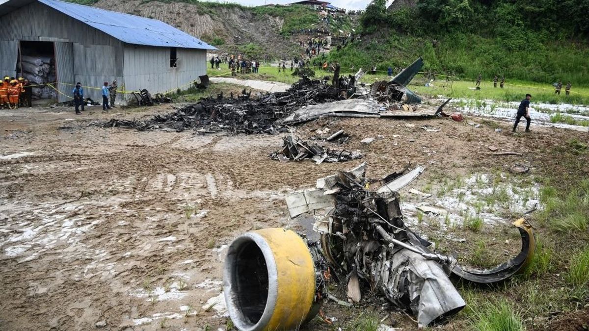 Lezuhant felszállás közben egy repülőgép Katmanduban