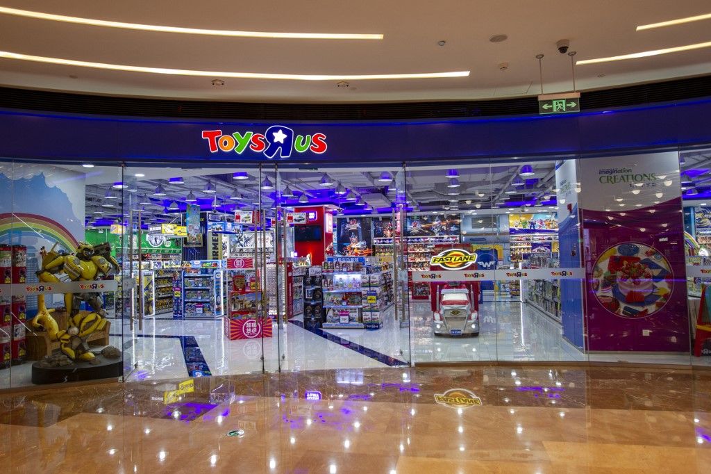 Toys R Us to double stores in China