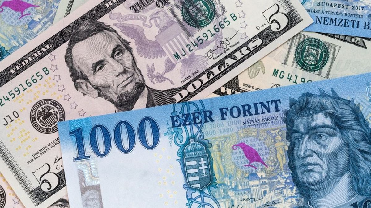 Valami nagyon furcsa dolog történik a dollárral, ennek pedig a forint egyáltalán nem örül