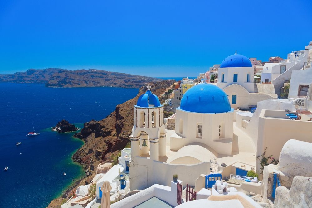 Görögország, túlturizmus, Panoramic,Of,Santorini,Island,,Cyclades,,GreeceVáltozik Szantorini kinézete, ellehetetlenül ott az élet.