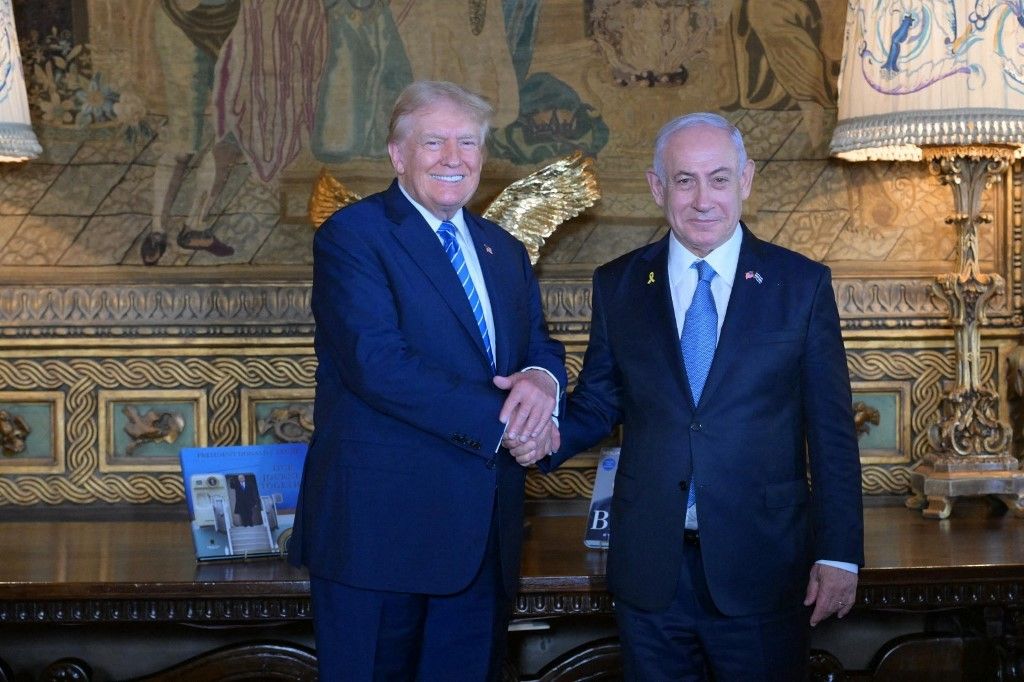 Former US President Trump meets with Israeli Prime Minister Netanyahu in Florida, Trump