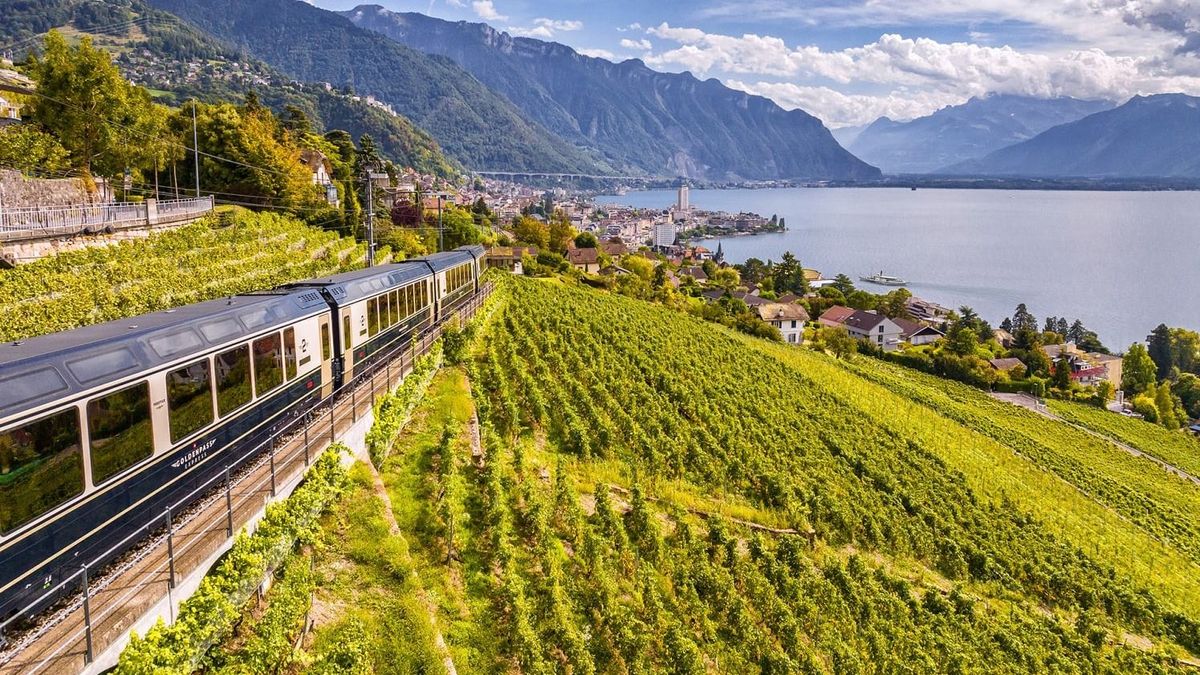 GoldenPass Express: 120 éves problémát oldottak meg a mérnökök - már luxusvonattal is bejárható Európa legfestőibb tája