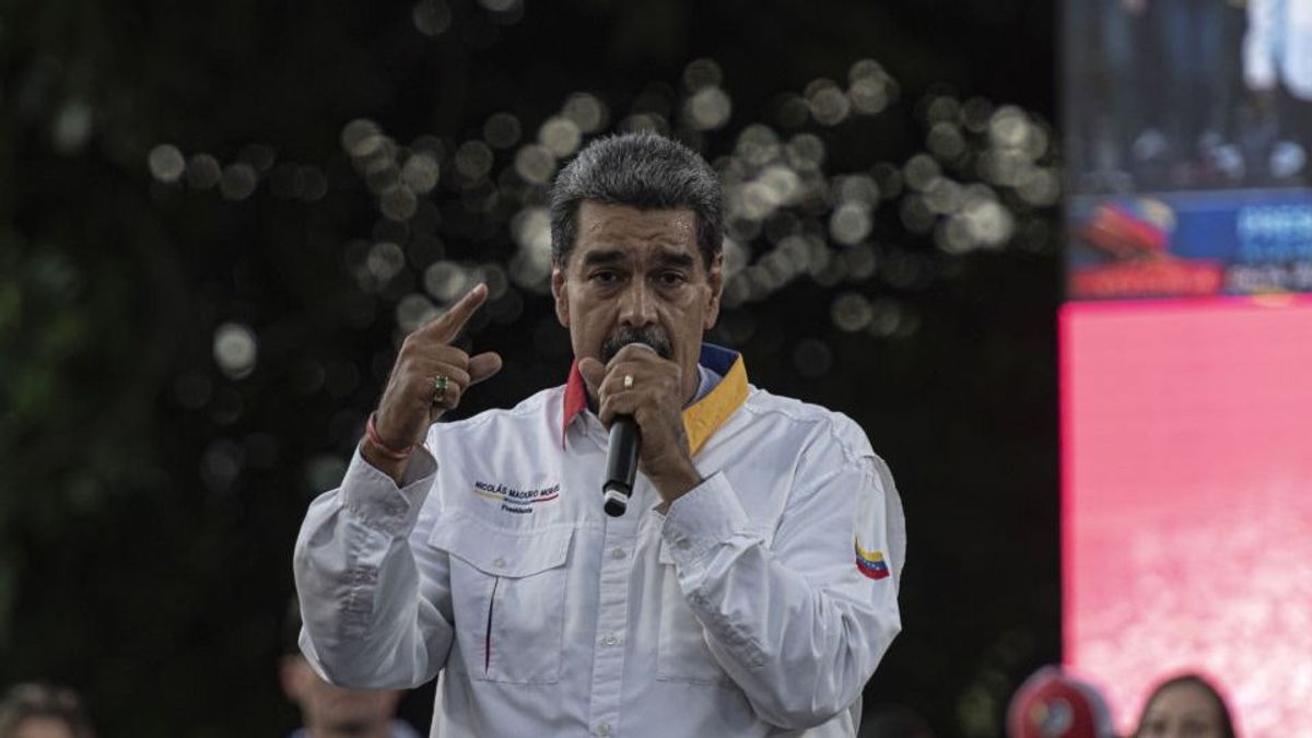 Nicolas Maduro felszólította a venezuelaiakat, hogy töröljék a WhatsAppot