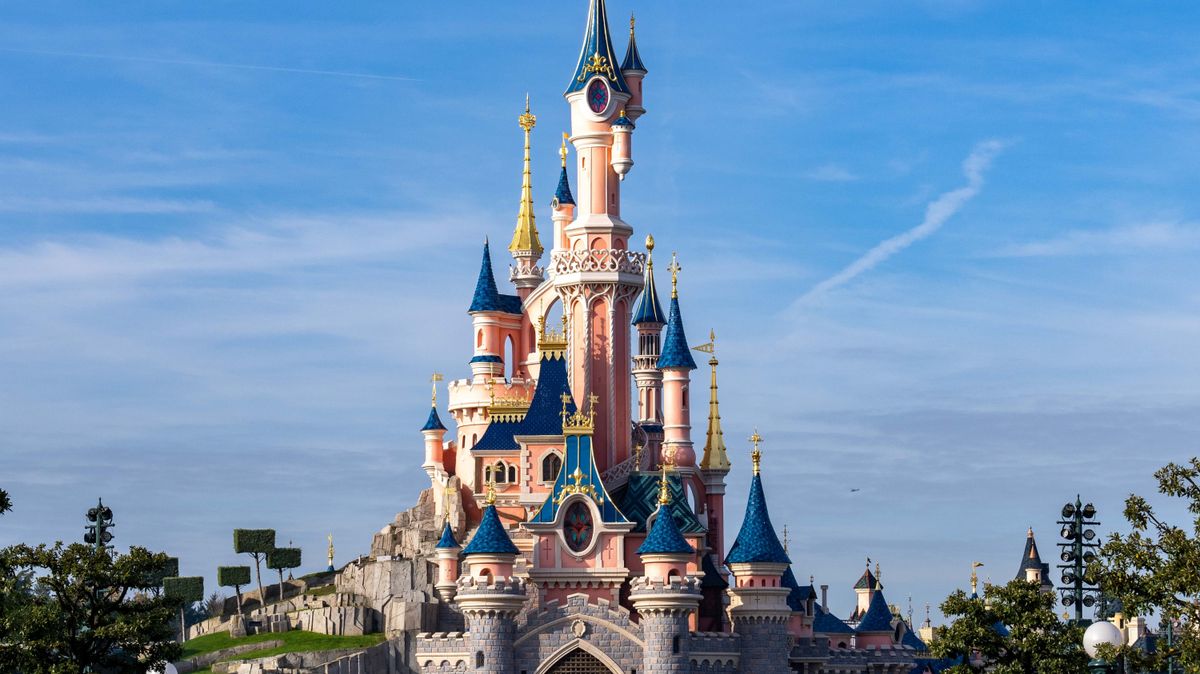 A Disney valódi hullámvasútja: a látogatottság visszaesett, a jegyárak egyre csak nőnek