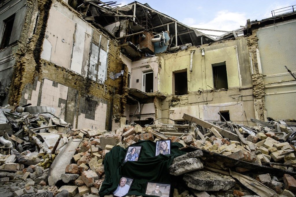 "Requiem For The Dead" At The Ruins Of Okhmatdyt Children's Hospital That Was Recently Hit By Russian Missile In Kyiv
orosz ukrán
háború
kijev
bombázás
bomba