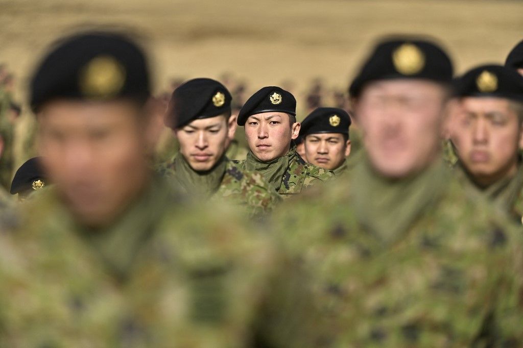 Japanese Airborne Brigade Training with Allies
Japán