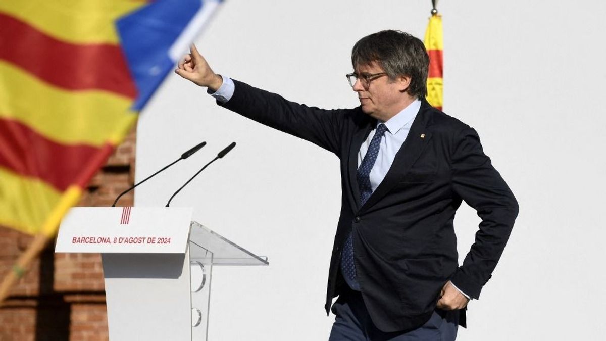 Hajtóvadászat folyik Spanyolországban Carles Puigdemont volt katalán elnök ellen