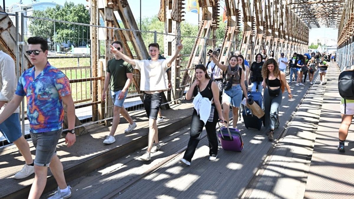 Már mától korlátozások lesznek a Sziget fesztivál miatt