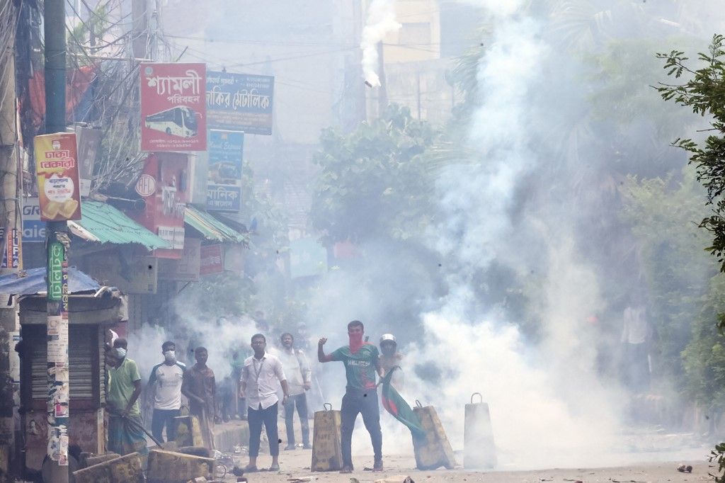 Banglades
tüntetés
zavargás