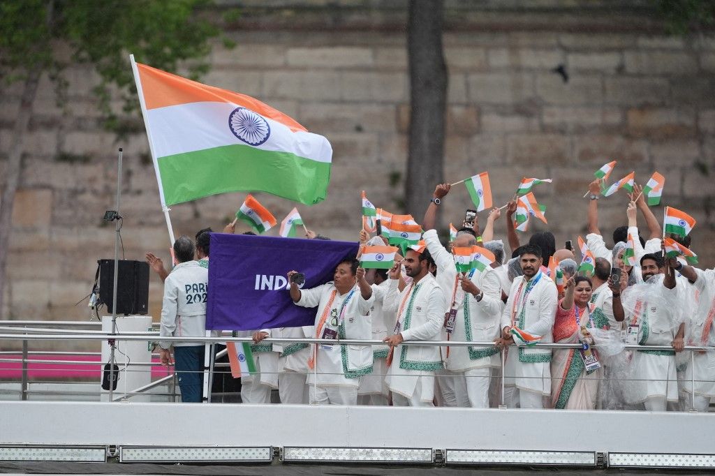 Paris Olympics 2024 Opening Ceremony
Az indiai olimpiai csapat a párizsi olimpia nyitóünnepségén még nem tudhatta, hogy csak 6 érmet szerez.