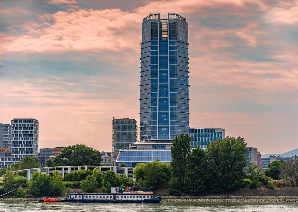 Mol, olajcég, nyereség / Budapest,,Hungary,-,Juli,3,,2023:,Mol,Campus,Panorama,View.