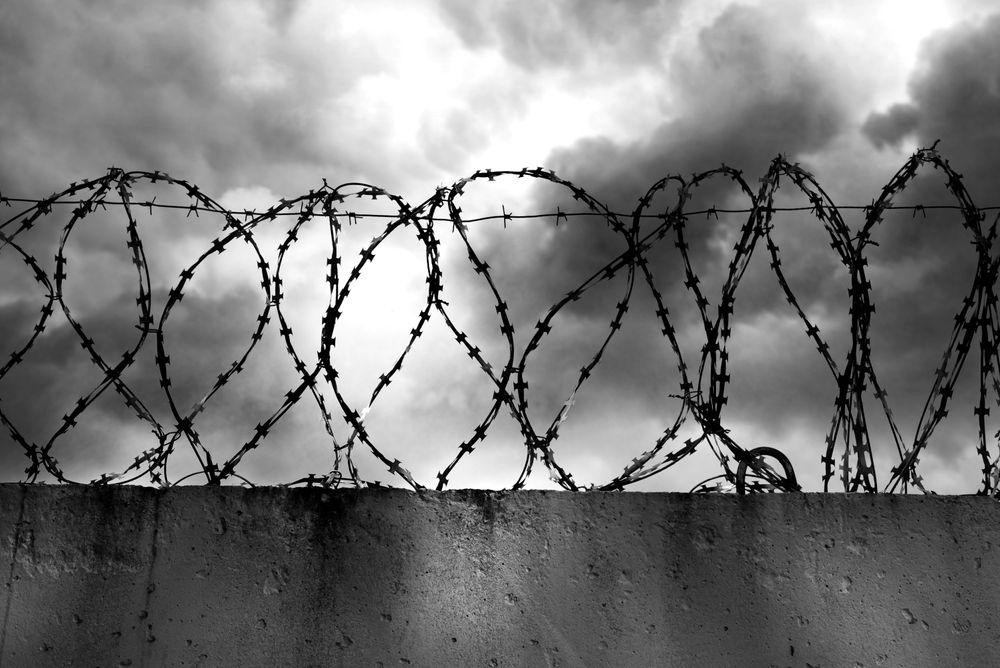 Prison,Wall,With,Barbed,Wire.,Law.,Crime.,Jail
orosz-ukrán háború