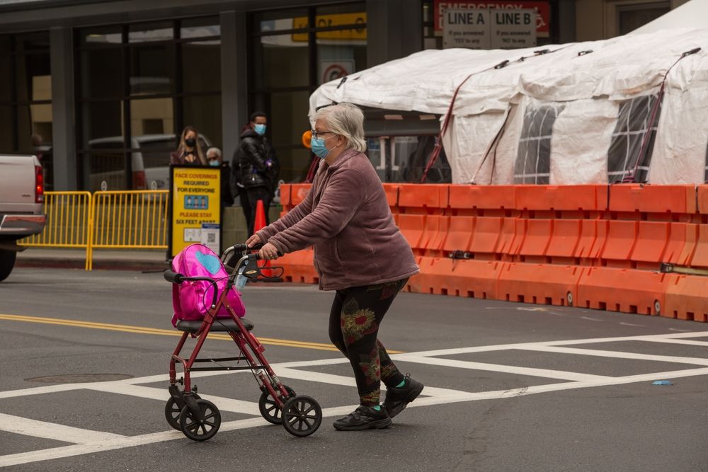 San,Francisco,,Ca,,Usa,,9,10,2021,,An,Elderly,Woman