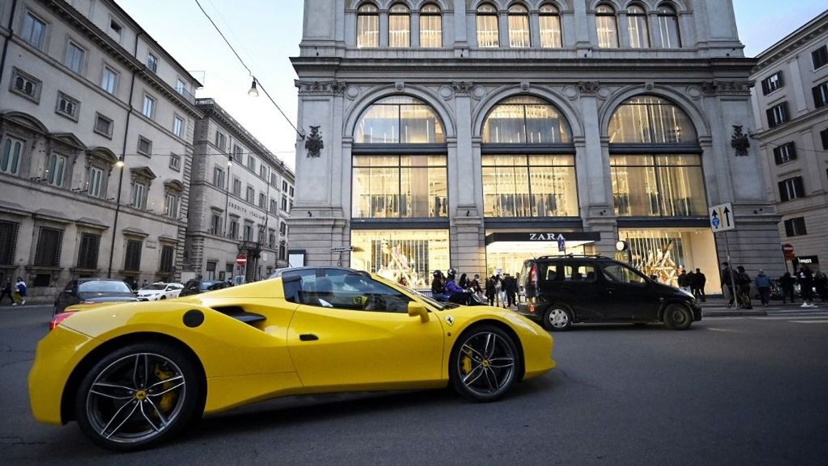 Turbófokozatba kapcsolt a Ferrari