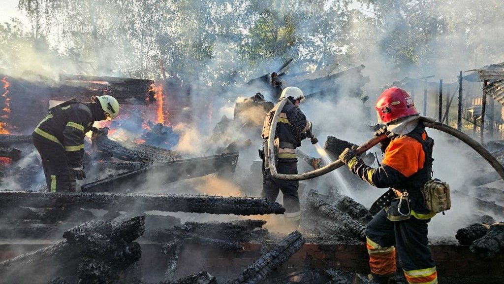 Russian missile strikes hit Kharkiv