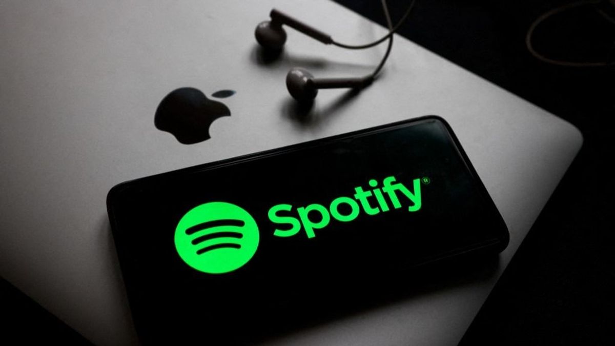 Ezreknél halt le a Spotify