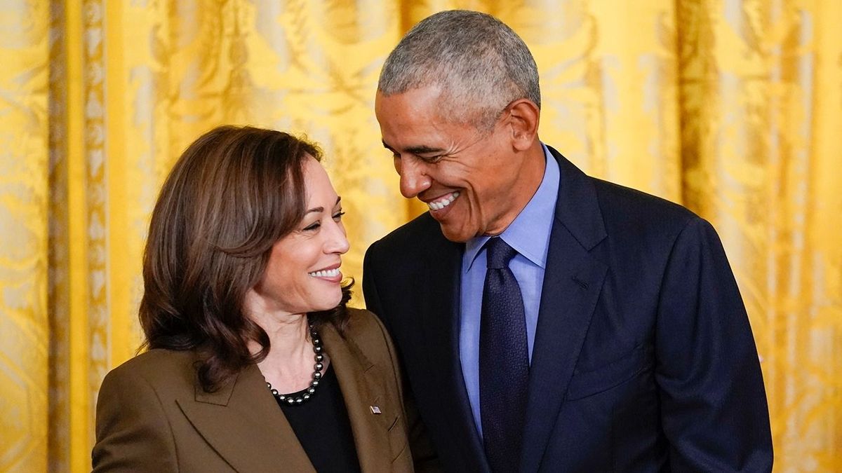 Obama is Harris vitorláját fújja – az exelnök beállt az elnökjelölt asszony mögé