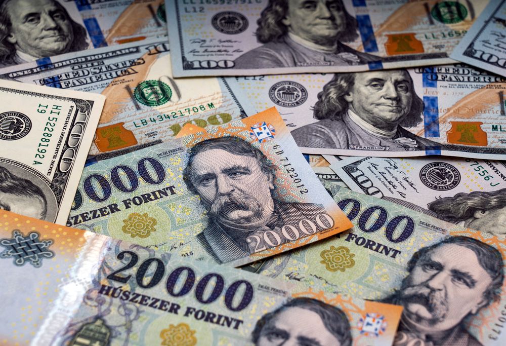 Forint,And,Dollar,Bills,Banknote, forint, dollár, 