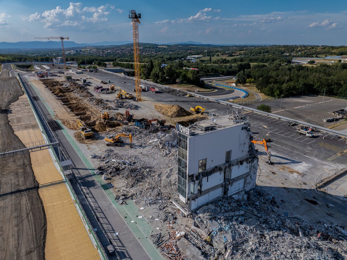 hungaroring<br />
romokban a Hungaroring<br />
Nem sokkal a 2024-es Magyar Nagydíj etán elkezdték a mogyoródi versenypálya felújításának a következő szakaszát.